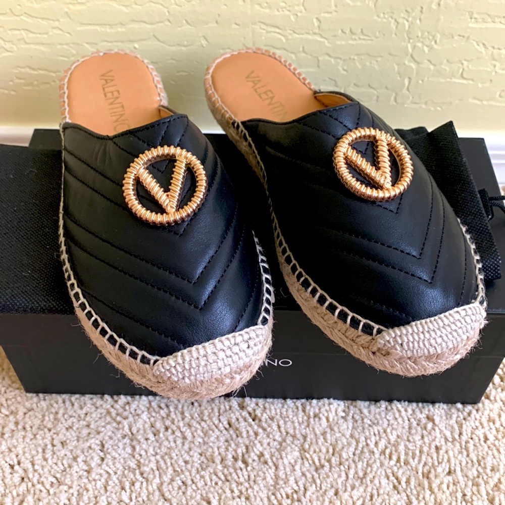 Valentino Clara Slides
